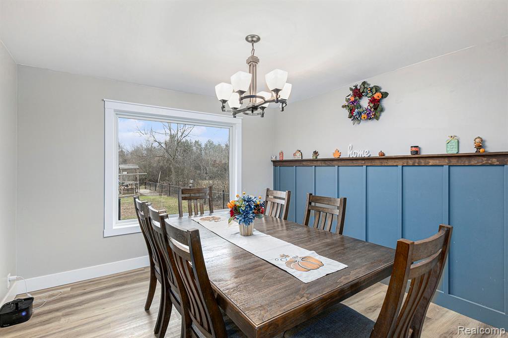6319 Bristol Road, Swartz Creek, MI 48473 — Photo 14
