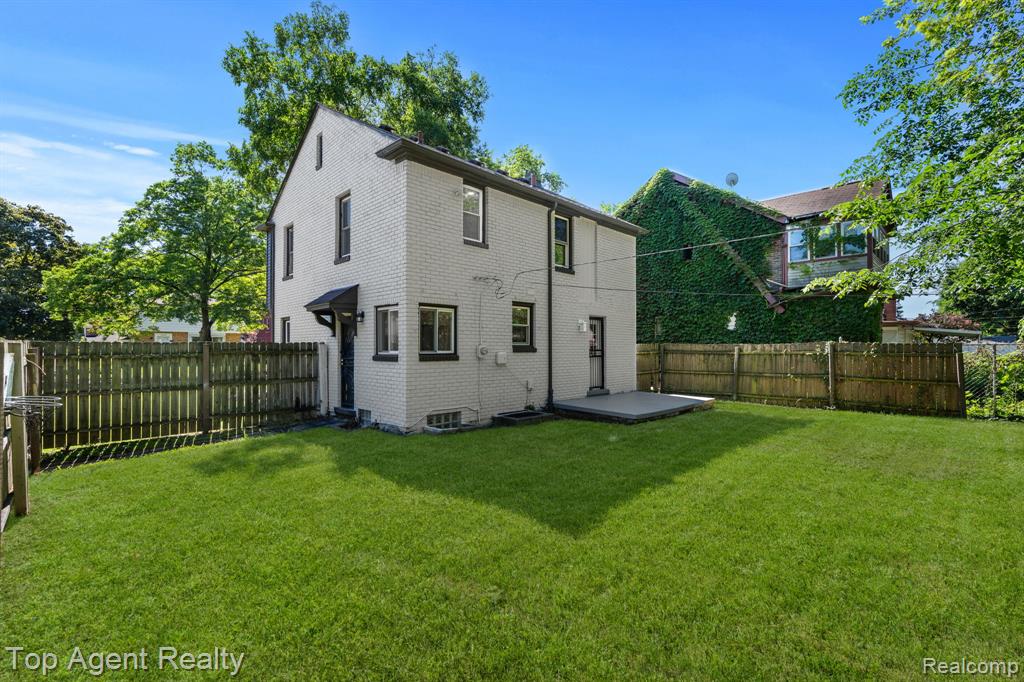 14257 Artesian Street, Detroit, MI 48223 — Photo 36