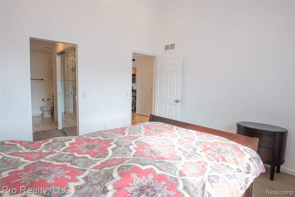 3559 Port Cove Drive, Waterford, MI 48328 — Photo 20