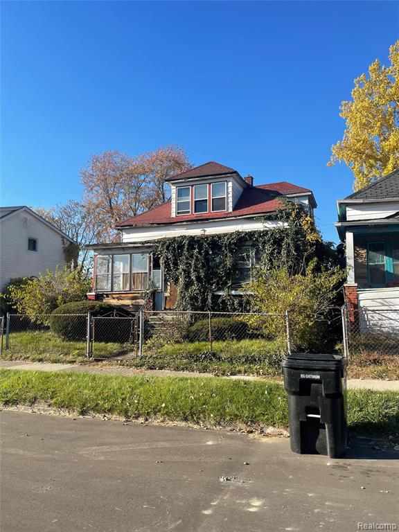 9385 Dorchester Street, Detroit, MI 48214 — Photo 2