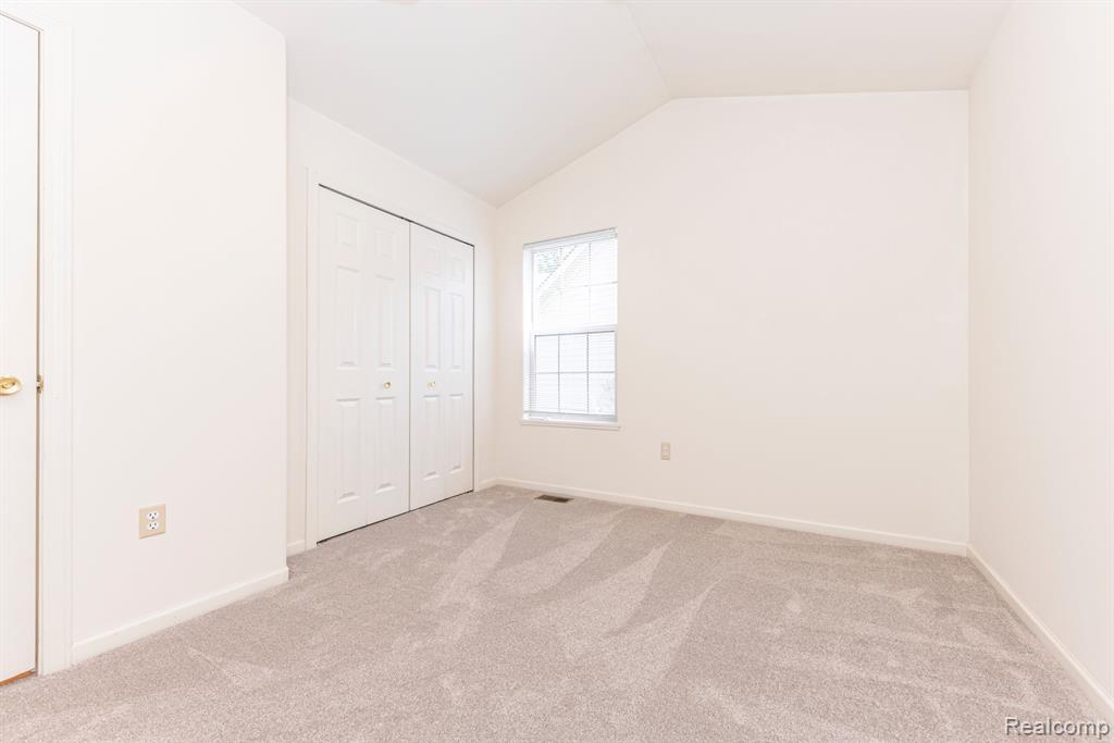4036 BOULDER POND Drive, 15, Ann Arbor, MI 48108 — Photo 30
