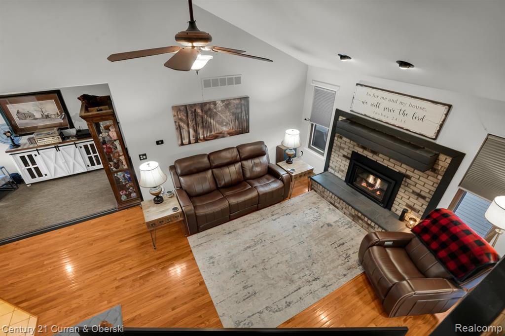 21539 Deerfield Drive, Woodhaven, MI 48183 — Photo 24