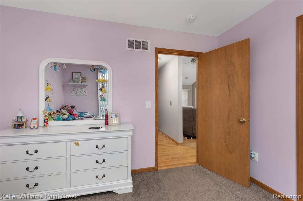 54690 Shady Creek Drive, New Baltimore, MI 48047 — Photo 7