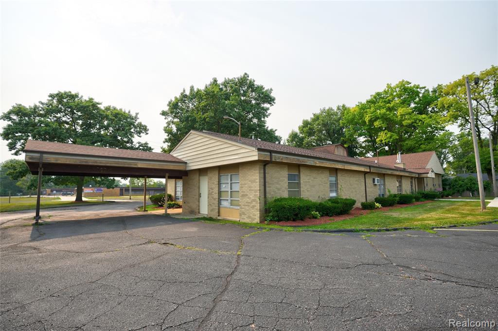 6202 Dupont Street, Flint, MI 48505 — Photo 7