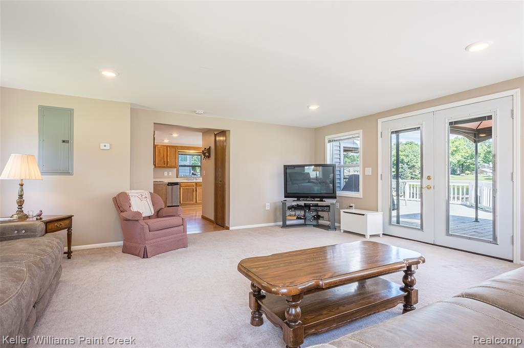 1379 Sioux Street, Gladwin, MI 48624 — Photo 20