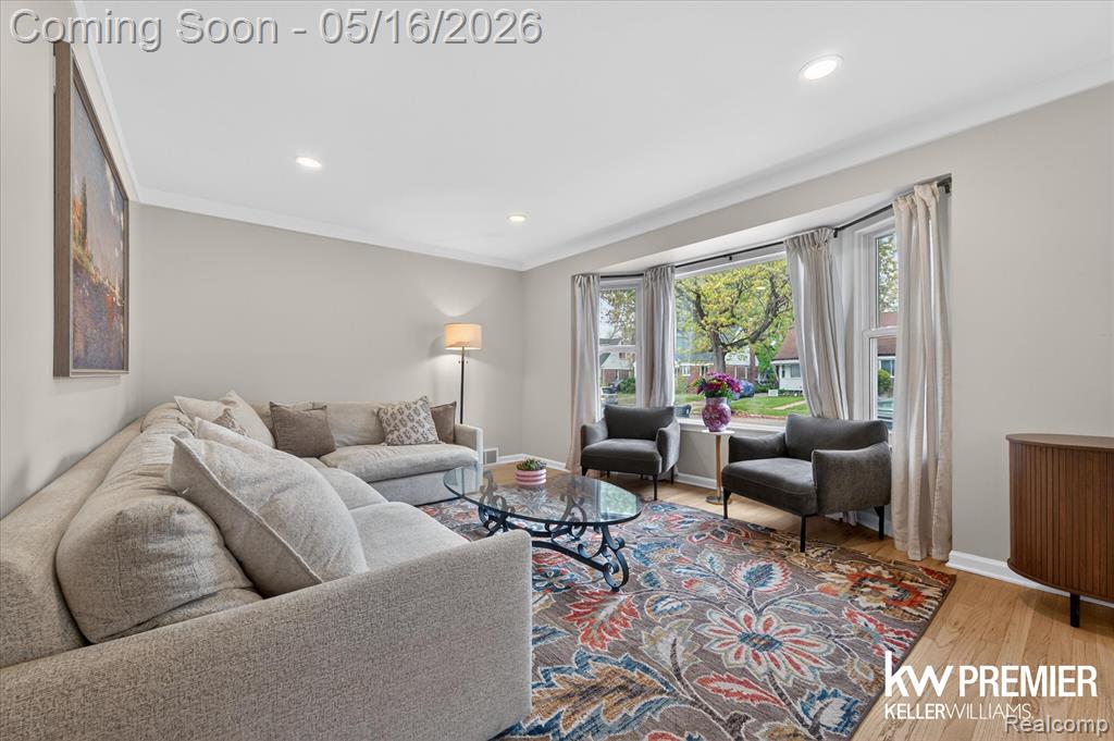 23260 Oneida Street, Oak Park, MI 48237 — Photo 6