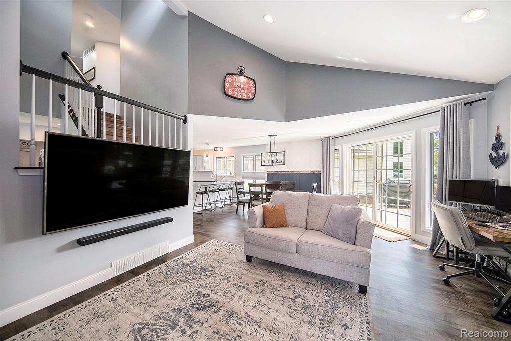 4106 Shoreview Lane, Whitmore Lake, MI 48189 — Photo 10