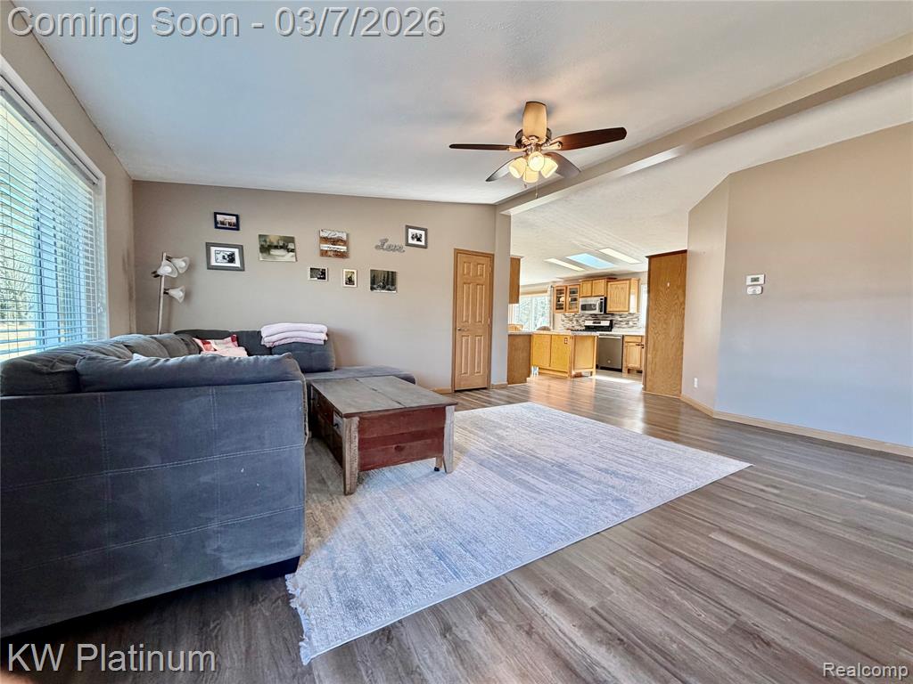 6801 Lapeer Road, Kimball, MI — Photo 3