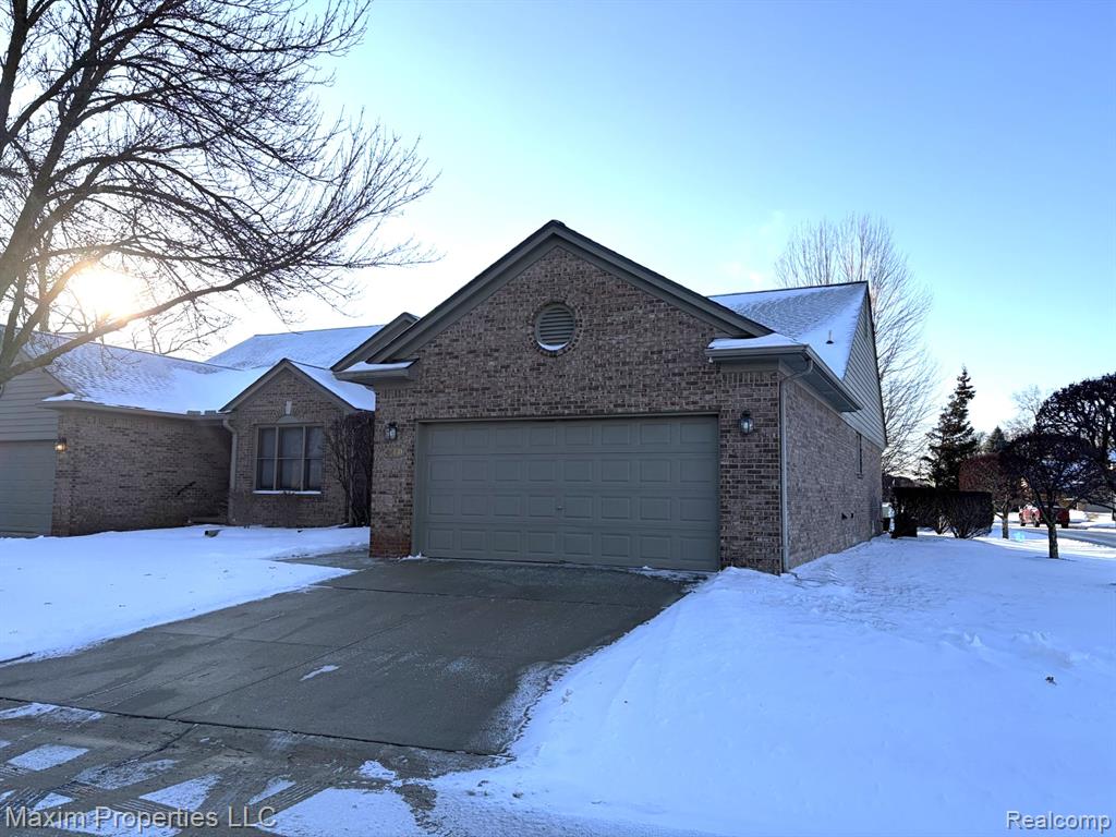 4460 Spruce Court, 135, Warren, MI 48092 — Photo 3