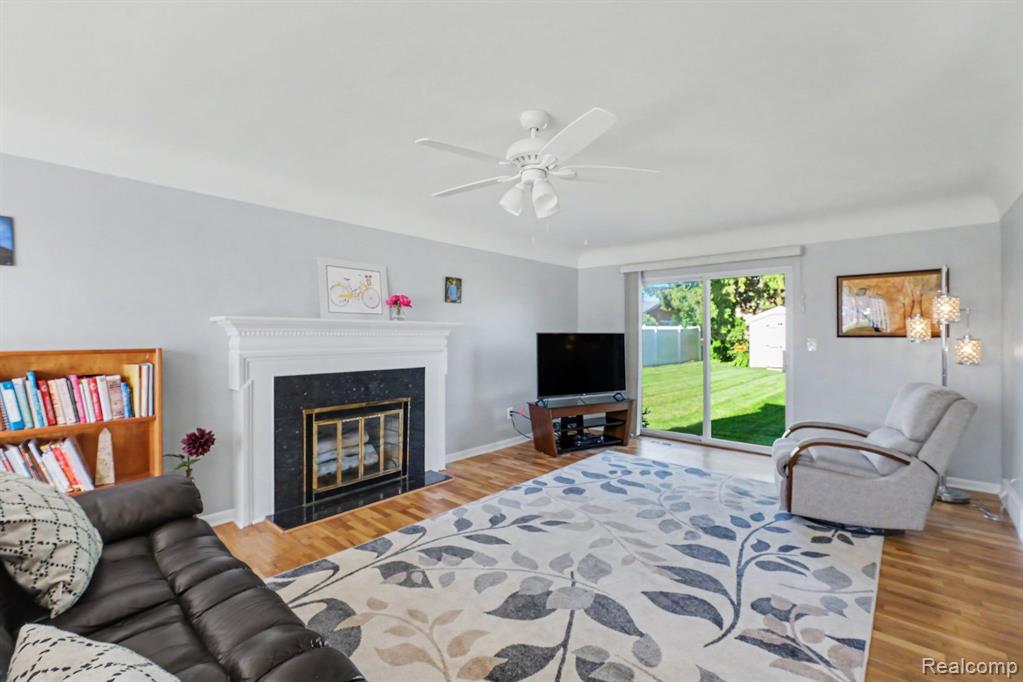 5504 Antoinette Drive, Grand Blanc, MI 48439 — Photo 10