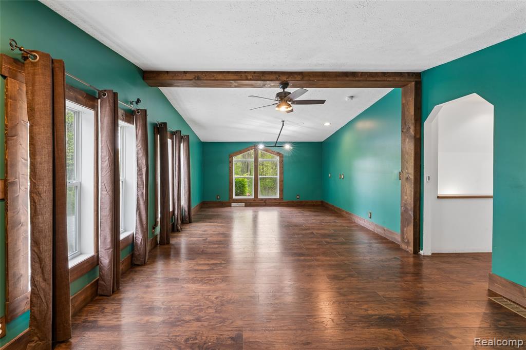 4587 Brown Road, Vassar, MI 48768 — Photo 32