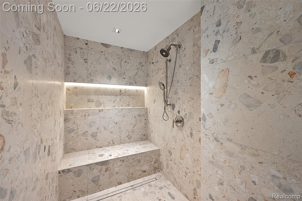 5083 Timber Cove Circle, Clarkston, MI — Photo 41