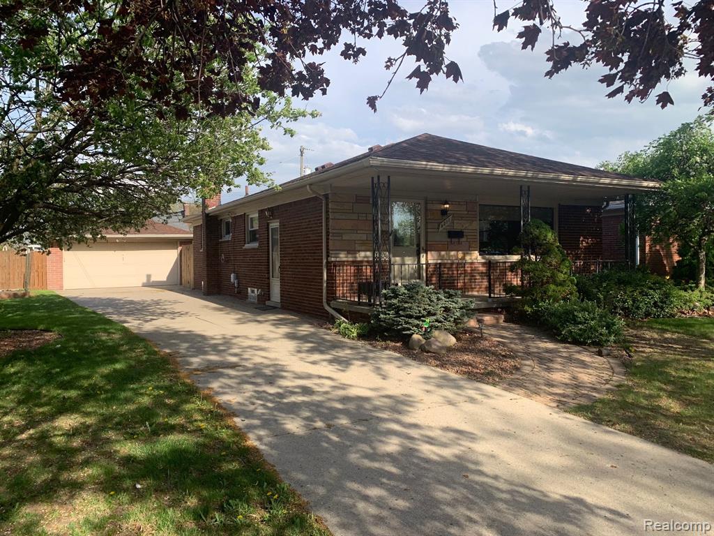 9211 LAURENCE Avenue, Allen Park, MI 48101 — Photo 3