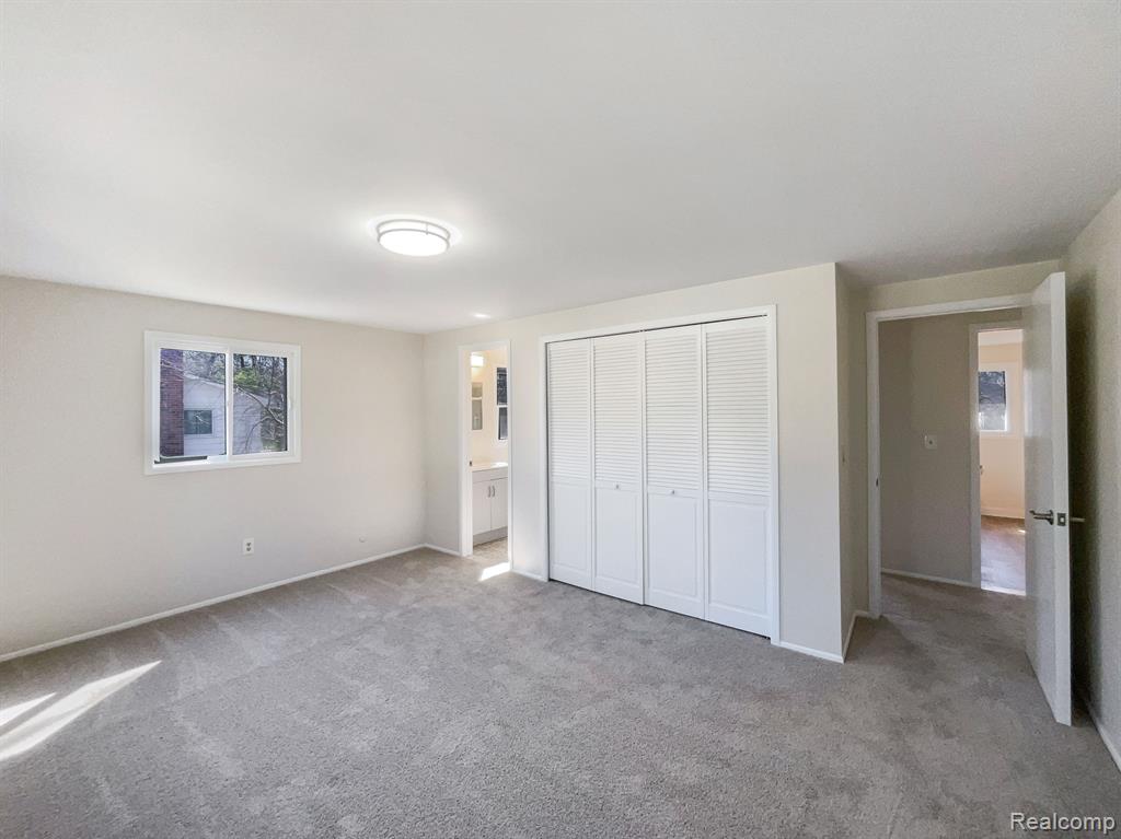3684 MIDDLETON Drive, Ann Arbor, MI 48105 — Photo 9