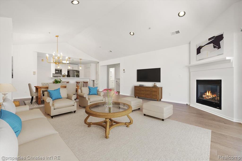 8204 Alexa Drive, Commerce Twp, MI 48390 — Photo 10