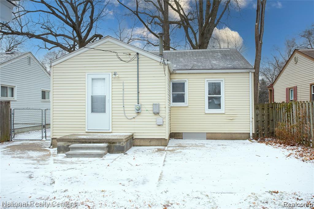 6027 Wilmer Street, Westland, MI — Photo 3