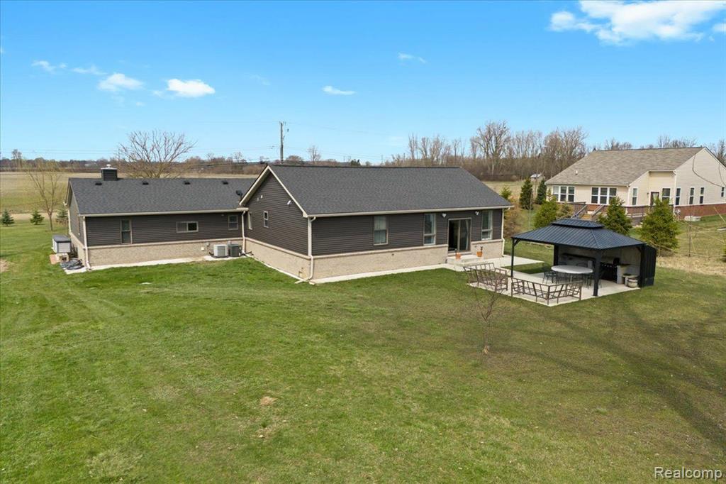 4075 BARR Road, Canton, MI 48188 — Photo 52