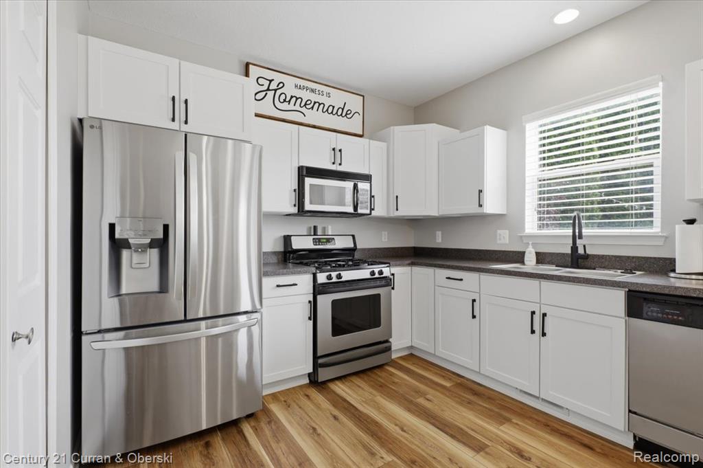 23537 Crescent Ridge Drive, New Boston, MI 48164 — Photo 19