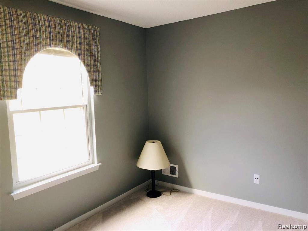 41419 CORNELL Drive, Novi, MI — Photo 34