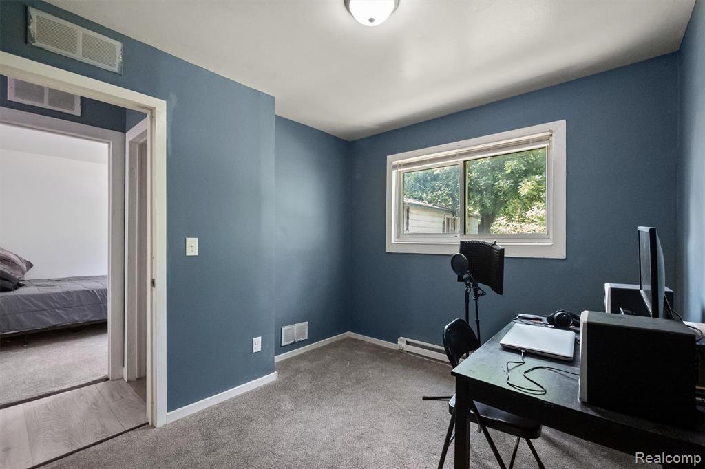 14561 Stout Street, Detroit, MI 48223 — Photo 14