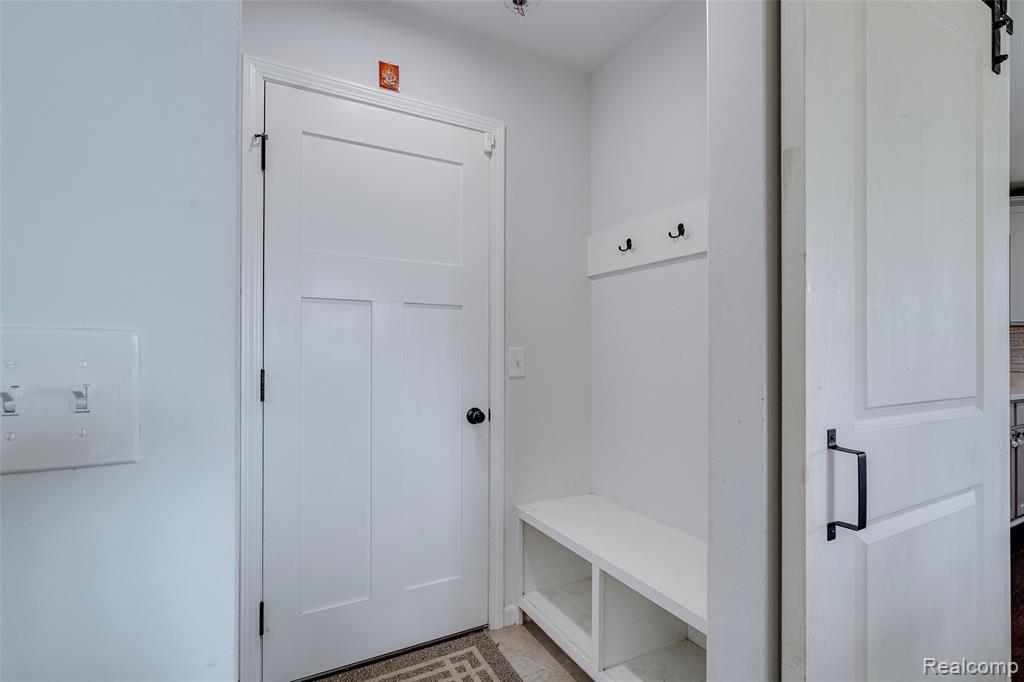 569 Pattan Drive, Wixom, MI 48393 — Photo 18