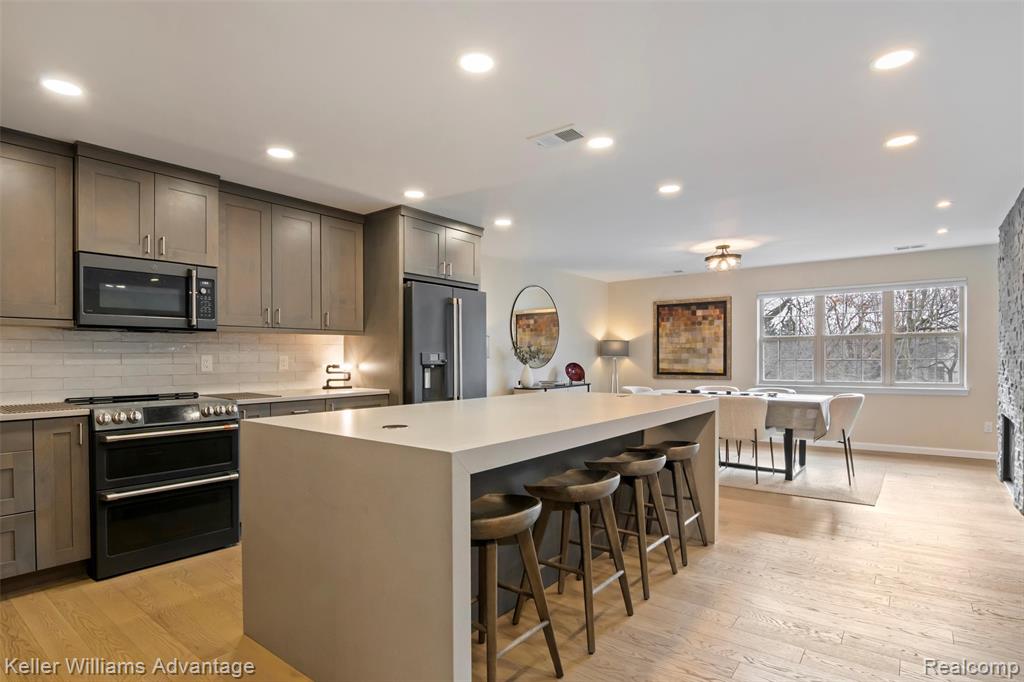 39522 Rockcrest Lane, Northville, MI 48168 — Photo 4