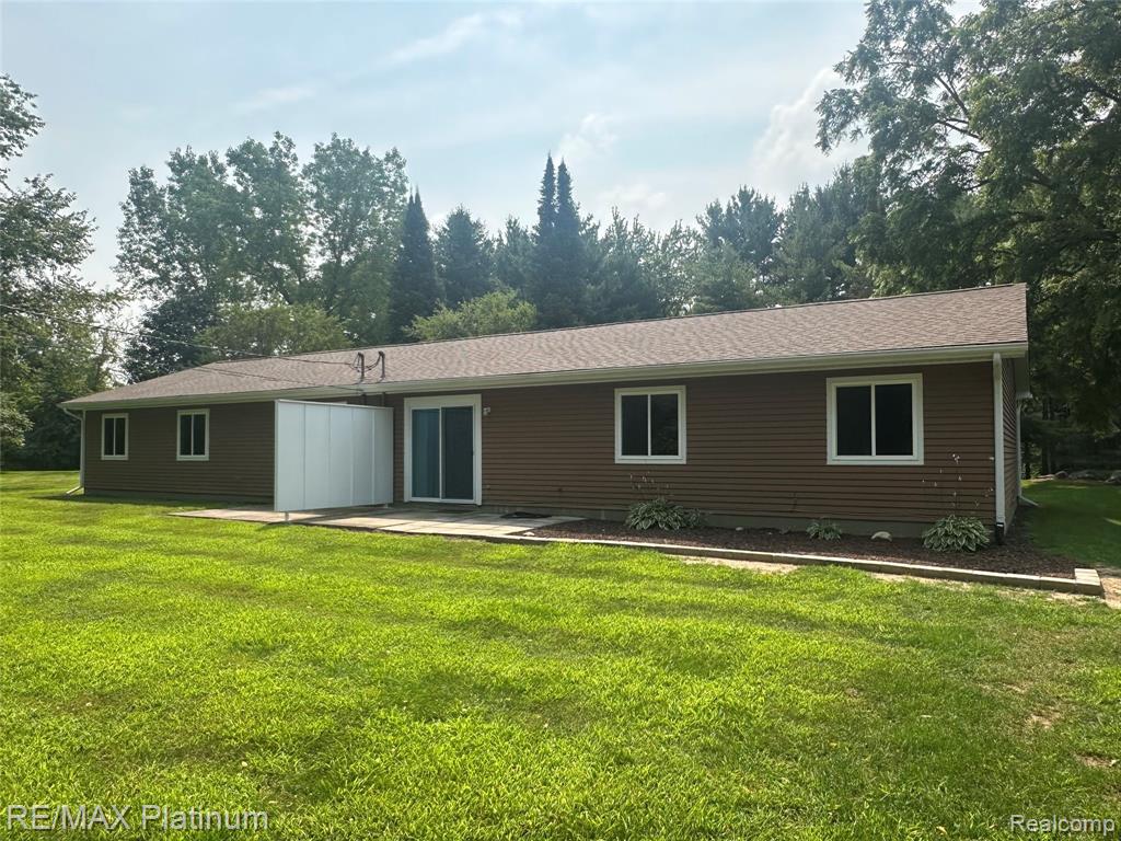 9797 Bitten Drive, Brighton, MI 48114 — Photo 2