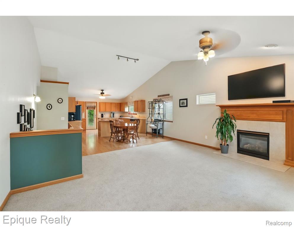 418 Converse Court, Lake Orion, MI 48362 — Photo 9