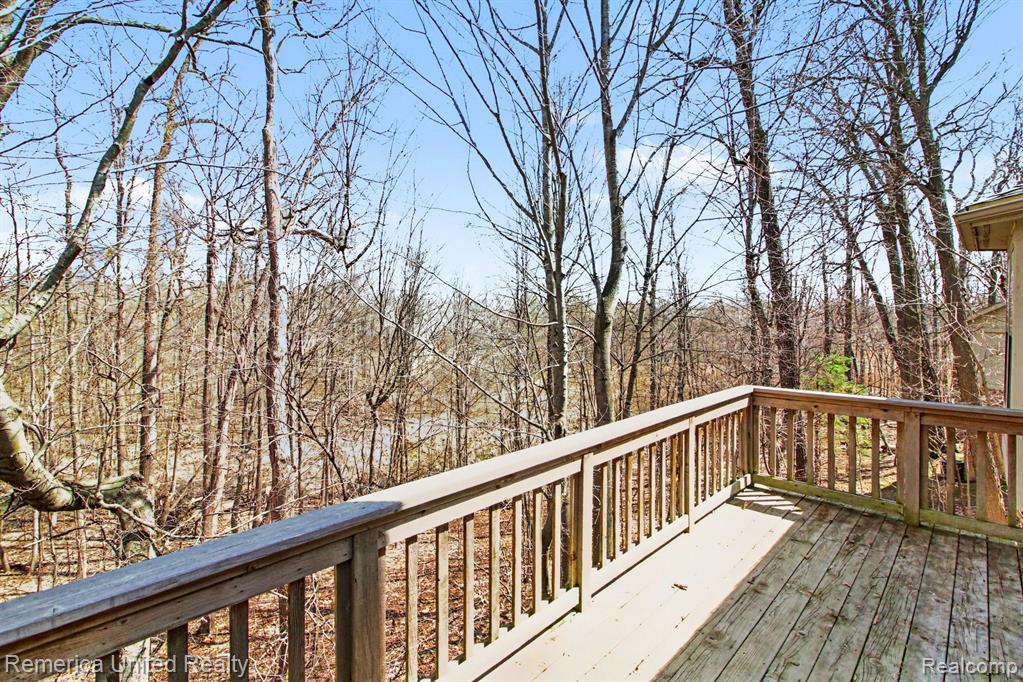 7184 Westchester Road, 125, West Bloomfield, MI — Photo 6