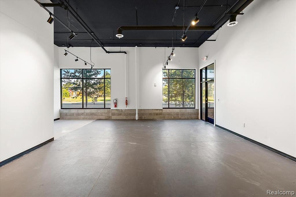 7410 Kercheval Street - Photo 4