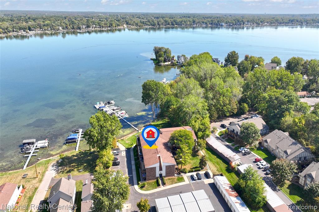 895 S Pontiac Trail, C203, Walled Lake, MI 48390 — Photo 27