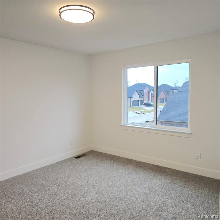 50829 Mistwood Drive, Macomb, MI 48042 — Photo 37