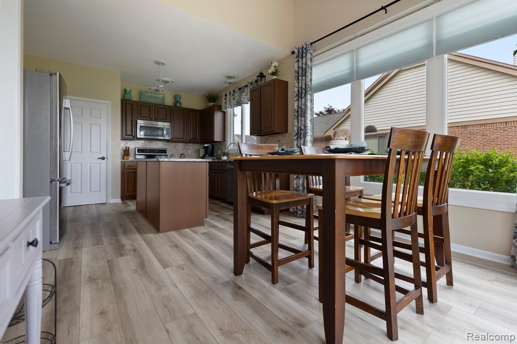 45482 Muirfield Drive, Canton, MI 48188 — Photo 34