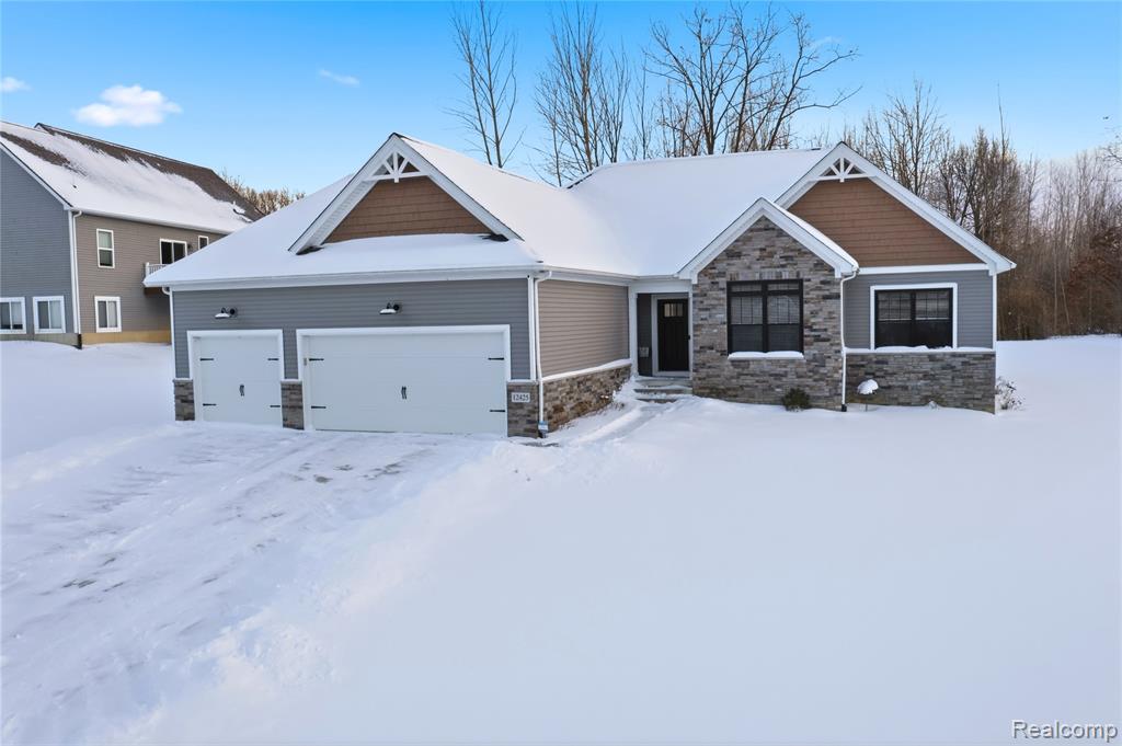 12425 Wolfberry Court, Fenton, MI 48430 — Photo 4