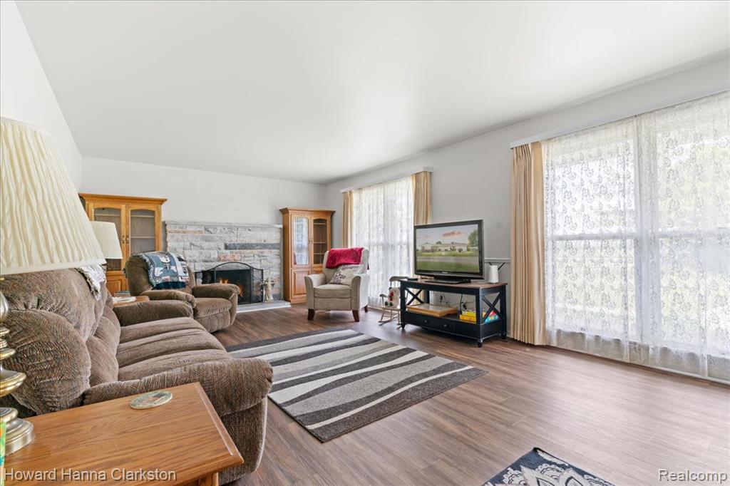 7247 N State Road, Owosso, MI 48867 — Photo 10