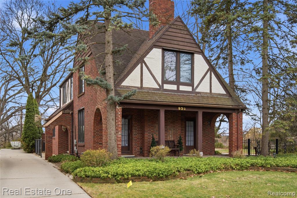 939 S HIGHLAND Street, Dearborn, MI 48124 — Photo 50