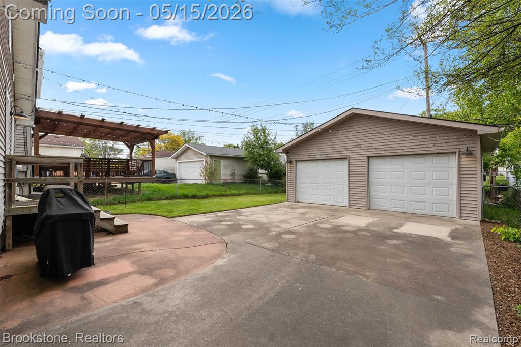 142 Massoit Street, Commerce Twp, MI — Photo 34