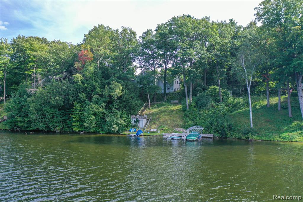 6125 White Sands Drive, Marathon, MI 48464 — Photo 25