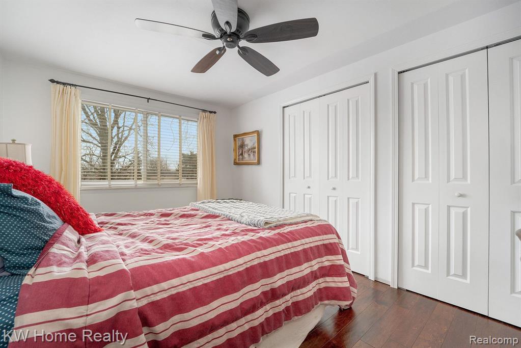 47247 BARTLETT Drive, Canton, MI 48187 — Photo 28