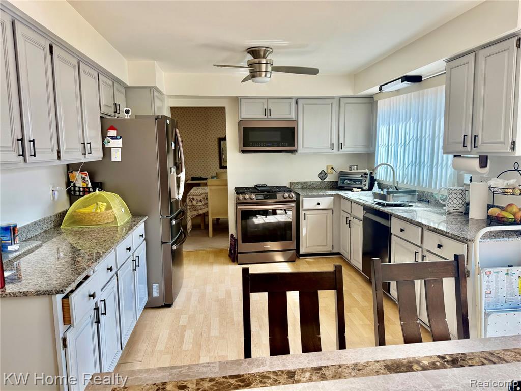 5481 S Piccadilly Circle, West Bloomfield, MI — Photo 8