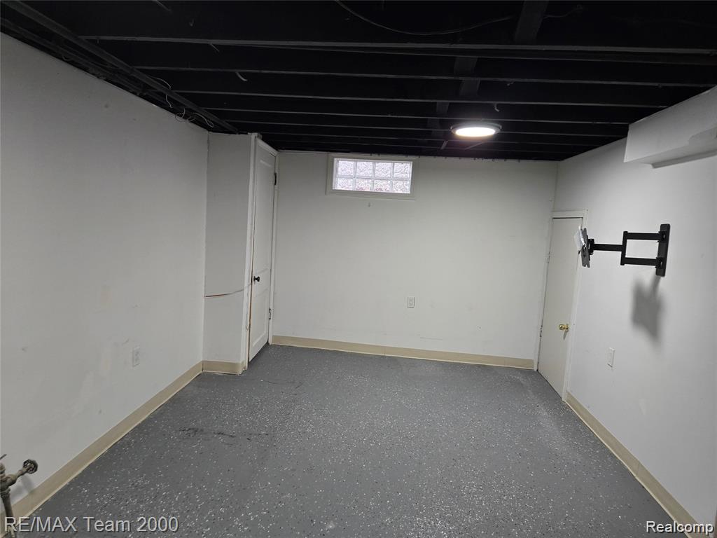 7483 Dacosta, Detroit, MI 48239 — Photo 13