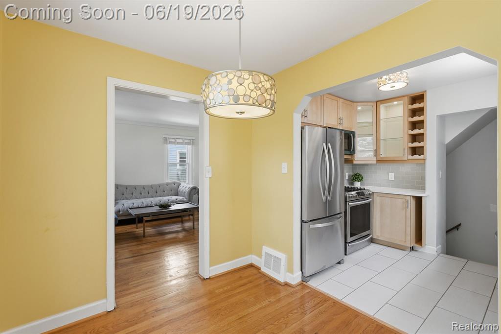 808 N Edison Avenue, Royal Oak, MI 48067 — Photo 6