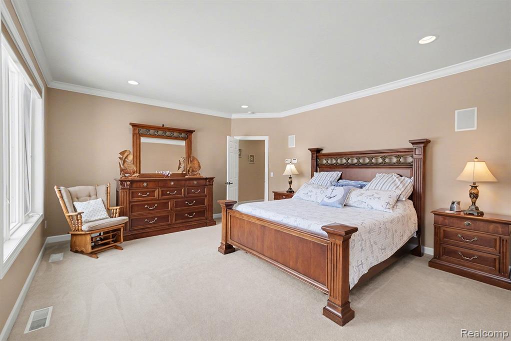 8399 Potter Road, Flushing, MI, 48433