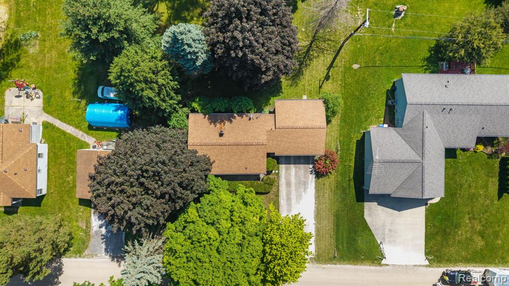 9144 Walnut Drive, Whitmore Lake, MI 48189 — Photo 3