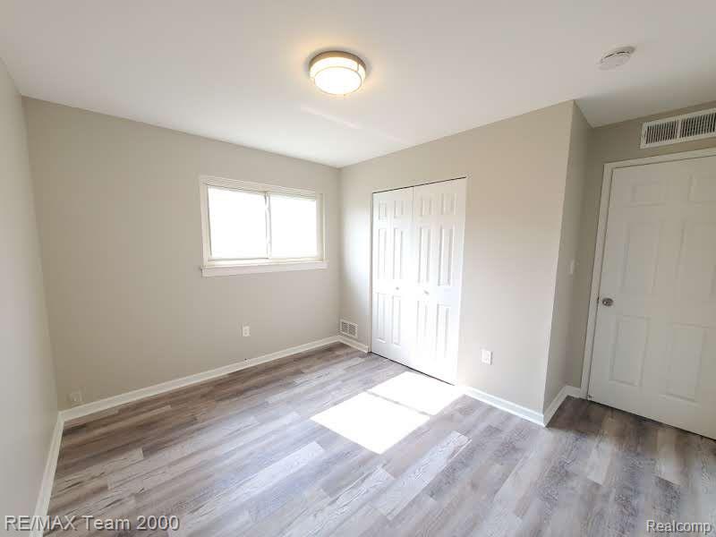 4638 GERTRUDE Street, Dearborn Heights, MI 48125 — Photo 13