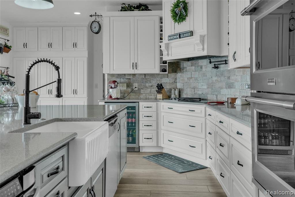 130 Whites Court, Houghton Lake, MI, 48629