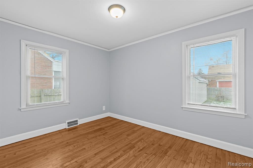 18935 Mansfield Street, Detroit, MI 48235 — Photo 16