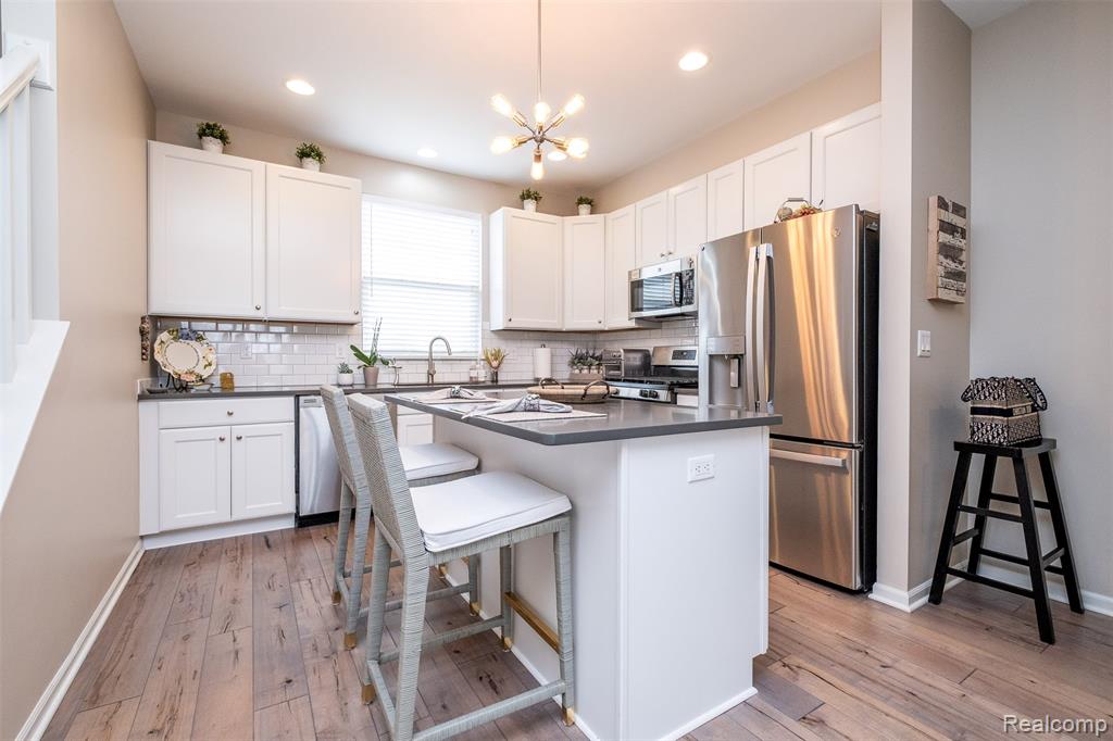 4580 Bradley Circle, 24, Troy, MI 48085 — Photo 20