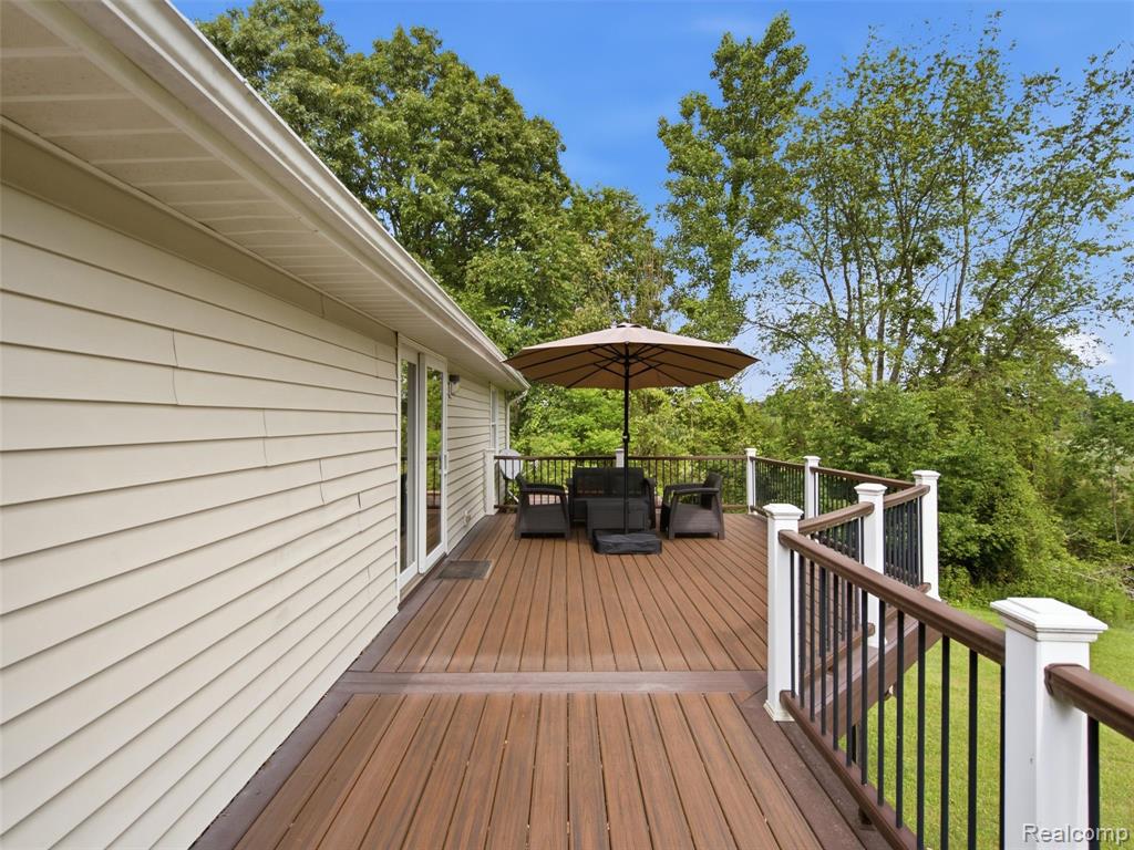 5003 Mason Road, Howell, MI 48843 — Photo 42
