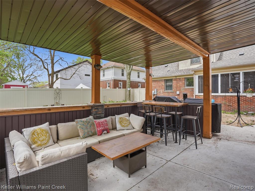 18048 Elizabeth Street, Roseville, MI 48066 — Photo 36